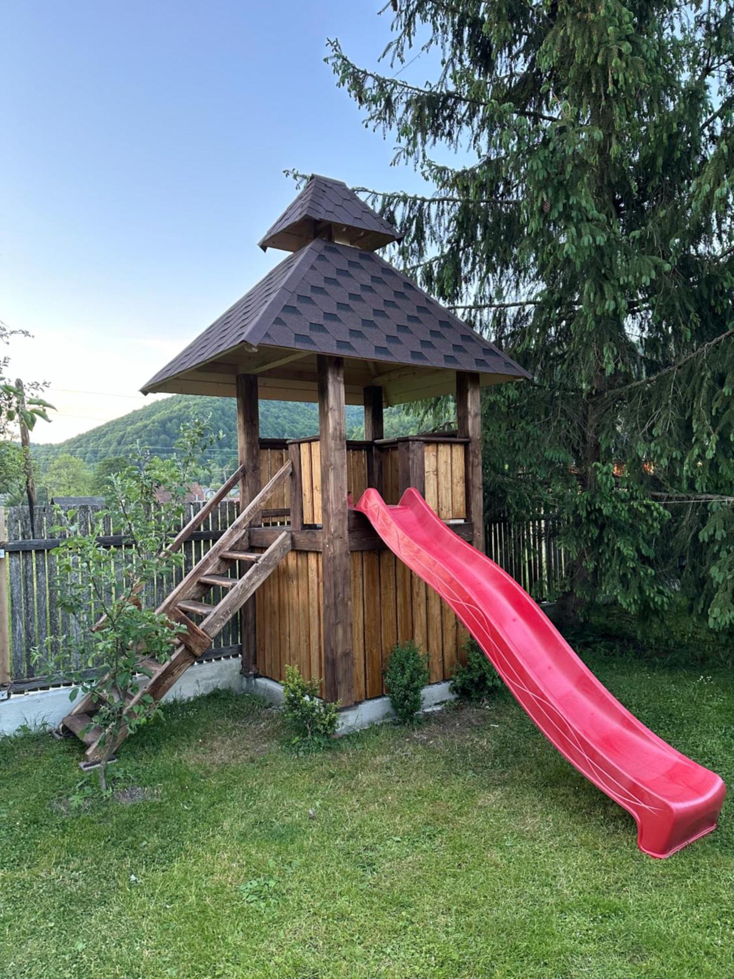 Apartamento Знакова Хата Grebenov Exterior foto